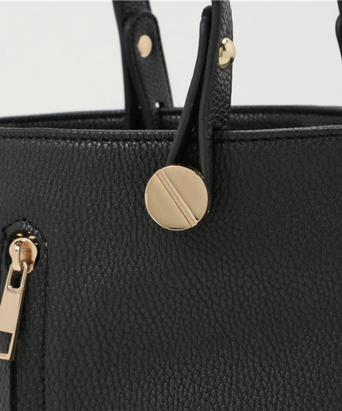 mysty woman（ミスティウーマン）の「フロントジップミニショルダーバッグ（ショルダーバッグ・レディース・オフホワイト/グレイッシュブルー/ブラック・FREE）」の6枚目の写真