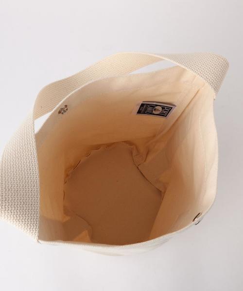 BEAUTY&YOUTH UNITED ARROWS（ビューティーアンドユースユナイテッドアローズ）の「＜PORT CANVAS＞キャンバスショルダーバッグ ◆（ショルダーバッグ・レディース・ナチュラル/ブラック・FREE）」の9枚目の写真