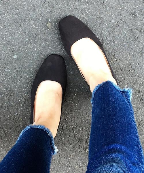 coen(コーエン)の「【『LEE』11月号掲載】チャンキーヒールスクエアパンプス(ブラック / ベージュ⇒ WEB限定カラー)(パンプス・レディース・ブラック/ダークグレー/テラコッタ/ベージュ/ダークグリーン・X-LARGE/SMALL/MEDIUM/LARGE)」の7枚目の写真