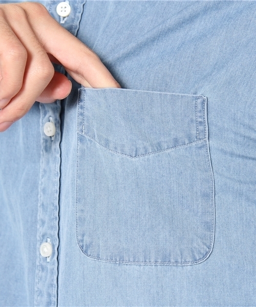 UNITED ARROWS（ユナイテッドアローズ）の「UA ダンガリーボタンダウンシャツ◆（シャツ/ブラウス・メンズ・ライトブルー・SMALL/MEDIUM/LARGE）」の5枚目の写真