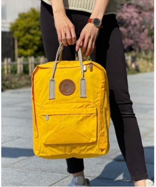 Kanken（カンケン）の「Kanken Greenland (FJALLRAVEN/フェールラーベン)（バックパック/リュック・メンズ・イエロー/ブルー/ブルーグレー/ダークグリーン/ブラック・ONE SIZE）」の5枚目の写真