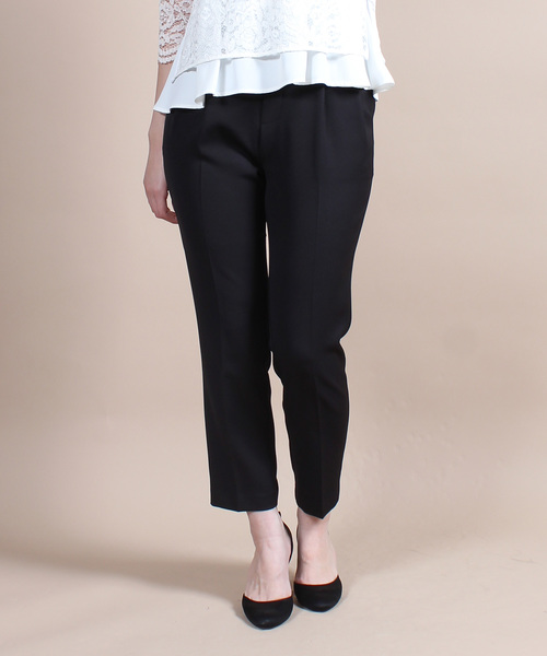 12Twelve Agenda(トゥエルブ アジェンダ)の「ダブルクロステーパードパンツ(スーツパンツ・レディース・ピンクベージュ/ライトグレー/ブラック・M)」の2枚目の写真