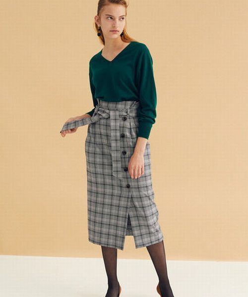 YECCA VECCA（イェッカヴェッカ）の「フロント釦チェック柄スカート（スカート・レディース・ブラック/ブラウン/グレー・FREE）」の2枚目の写真