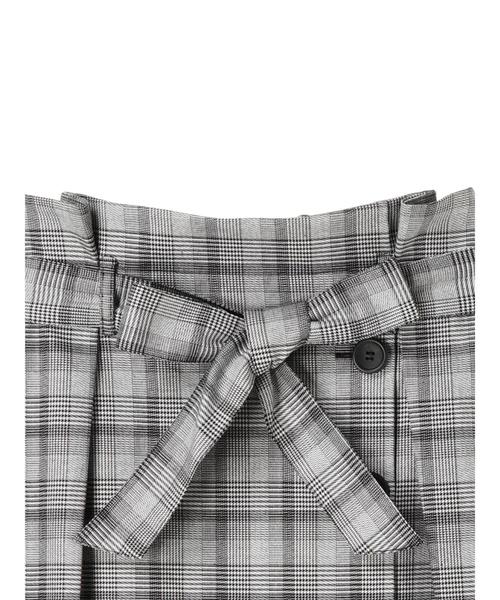 YECCA VECCA（イェッカヴェッカ）の「フロント釦チェック柄スカート（スカート・レディース・ブラック/ブラウン/グレー・FREE）」の9枚目の写真