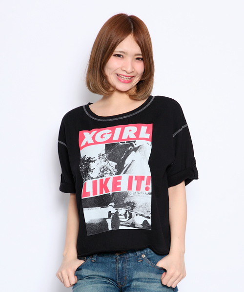 X-girl（エックスガール）の「PHOTO PRINT LOOSE TOP（スウェット・レディース・ホワイト/ブラック/ライトグリーン・1/2）」の2枚目の写真
