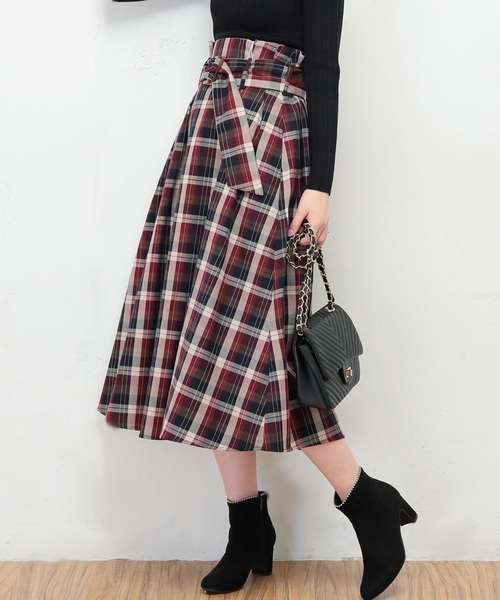 natural couture（ナチュラルクチュール）の「ハイウエストフレアチェックスカート（スカート・レディース・アイボリー/ボルドー・FREE）」の2枚目の写真