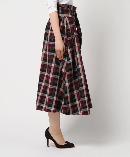natural couture（ナチュラルクチュール）の「ハイウエストフレアチェックスカート（スカート・レディース・アイボリー/ボルドー・FREE）」の3枚目の写真