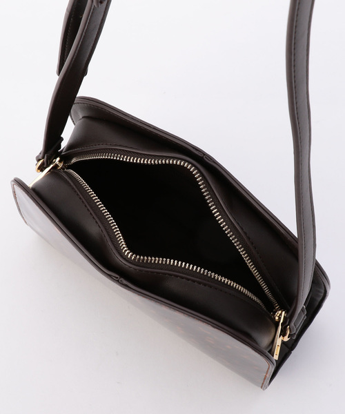 archives（アルシーヴ）の「ハーフラウンドショルダーバッグ（ショルダーバッグ・レディース・ブラック/ブラウン・MEDIUM）」の8枚目の写真