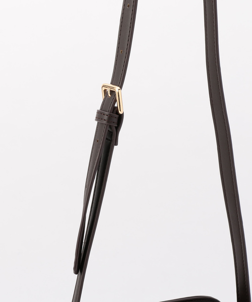 archives（アルシーヴ）の「ハーフラウンドショルダーバッグ（ショルダーバッグ・レディース・ブラック/ブラウン・MEDIUM）」の9枚目の写真