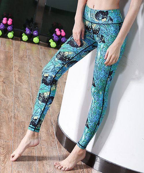 DAY CLOSET�i�f�C �N���[�[�b�g�j�́u���f�B�[�X�@�J���t���t�B�b�g�l�X�E�F�A�@���K�p���c�i���M���X/�X�p�b�c�j�v�b�O���[��