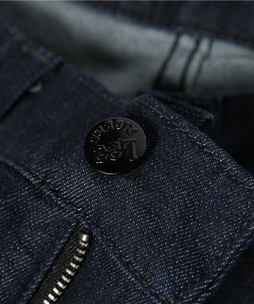 NANO universe(ナノユニバース)の「Lee(リー)/ Jeggers Ⅱ Skinny(デニムパンツ・メンズ・インディゴブルー・MEDIUM/LARGE/X-SMALL/SMALL)」の2枚目の写真