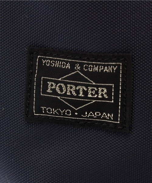 WHITE MOUNTAINEERING（ホワイトマウンテニアリング）の「White Mountaineering×PORTER 14AW LOGO TOTE（トートバッグ・メンズ・ネイビー・ONE SIZE）」の6枚目の写真