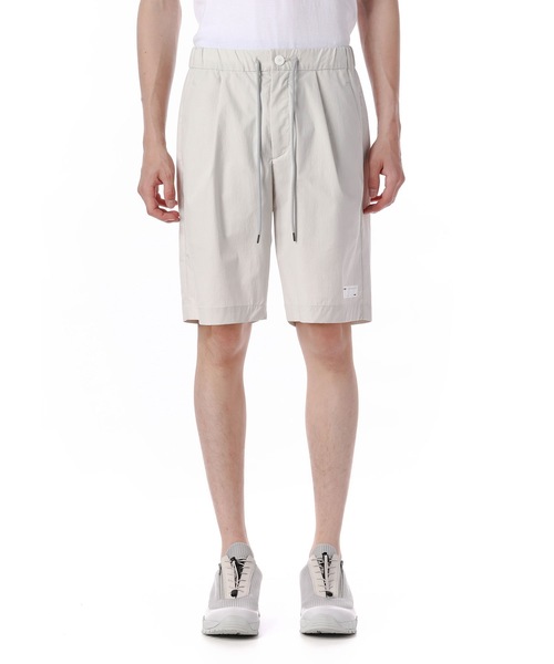 ATTACHMENT（アタッチメント）の「タイプライタークロス 1タックイージーショーツ（その他パンツ・メンズ・ブラック/ライトカーキ/ライトベージュ/オフホワイト・2/1/3）」の2枚目の写真