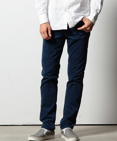 coen（コーエン）の「サンタモニカコーデュロイストレッチスリムパンツ（その他パンツ・メンズ・ブラウン/ライトブルー/ブラック/グレー/ダークブラウン/ベージュ/オリーブ/ネイビー/ロイヤルブルー/オフホワイト・MEDIUM/SMALL/X-LARGE/X-SMALL/LARGE）」の10枚目の写真