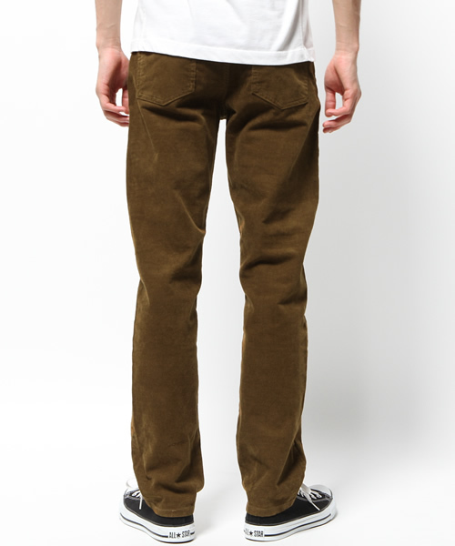 coen（コーエン）の「サンタモニカコーデュロイストレッチスリムパンツ（その他パンツ・メンズ・ブラウン/ライトブルー/ブラック/グレー/ダークブラウン/ベージュ/オリーブ/ネイビー/ロイヤルブルー/オフホワイト・MEDIUM/SMALL/X-LARGE/X-SMALL/LARGE）」の22枚目の写真