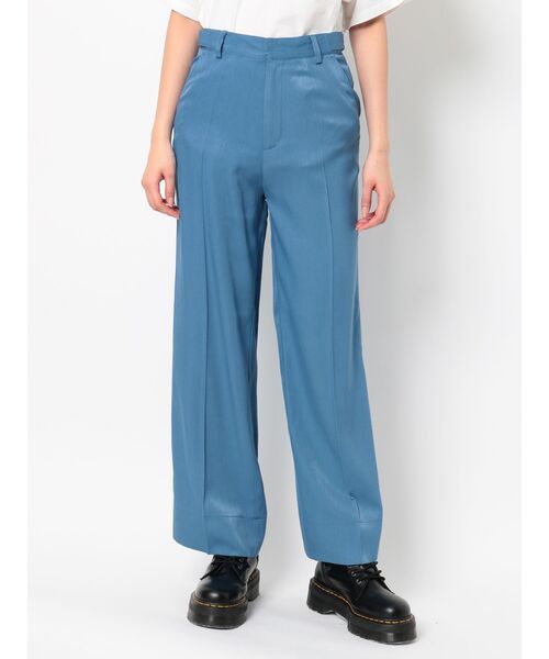 jouetie（ジュエティ）の「センタータックストレートパンツ（その他パンツ・レディース・ブラック/ブルー/グリーン/アイボリー/その他1・MEDIUM/LARGE）」の4枚目の写真