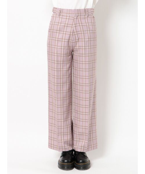 jouetie（ジュエティ）の「センタータックストレートパンツ（その他パンツ・レディース・ブラック/ブルー/グリーン/アイボリー/その他1・MEDIUM/LARGE）」の7枚目の写真