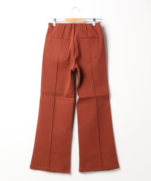 KOBE LETTUCE（コウベレタス）の「のびのびセンターラインフレアパンツ（その他パンツ・レディース・オフホワイト/ベージュ/ダークカーキ/ブラウン/ブラック・M/S）」の6枚目の写真