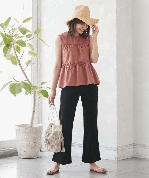 KOBE LETTUCE（コウベレタス）の「のびのびセンターラインフレアパンツ（その他パンツ・レディース・オフホワイト/ベージュ/ダークカーキ/ブラウン/ブラック・M/S）」の15枚目の写真