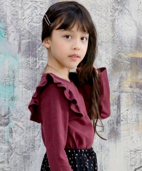 Bee des Bee（ビーデスビー）の「肩フリル長袖トップス（シャツ/ブラウス・キッズ・ブルー/パープル/ライトイエロー/ボルドー/ブラウン系その他/パープル系その他/チョコ/ローズ/ブラウン/グレイッシュベージュ/マジェンタ/ライトブラック/パープル系その他2/イエロー系その他・110cm/100cm/120cm/130cm/140cm/150cm/90cm）」の12枚目の写真