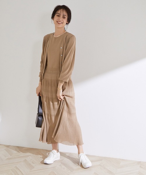 MADEMOISELLE ROPE'（マドモアゼル ロペ）の「【洗える】【WEB限定】ノースリワンピ＆カーディガン2点セット（カーディガン/ボレロ・レディース・サックスブルー/キャメル・38）」の3枚目の写真