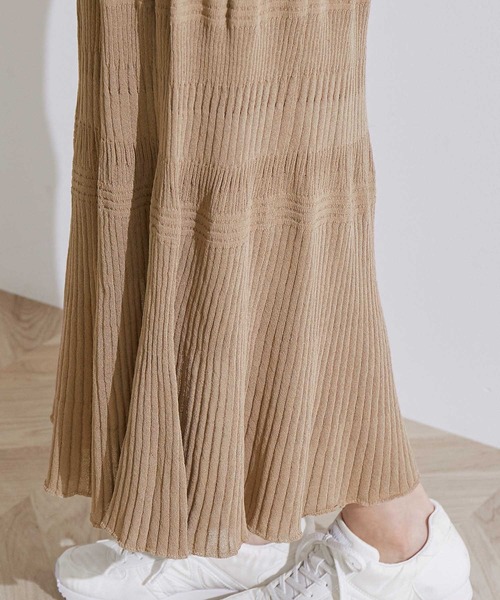 MADEMOISELLE ROPE'（マドモアゼル ロペ）の「【洗える】【WEB限定】ノースリワンピ＆カーディガン2点セット（カーディガン/ボレロ・レディース・サックスブルー/キャメル・38）」の14枚目の写真