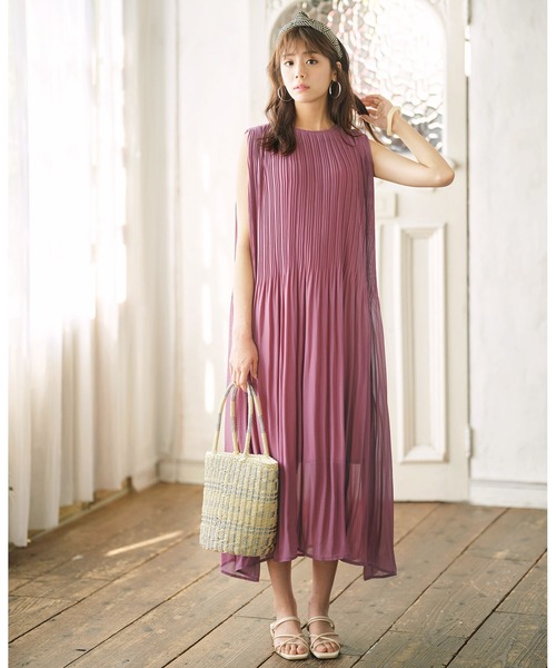 GeeRA(ジーラ)の「プリーツフレアーワンピース(ワンピース・レディース・パープル/カーキ/ブラック/ブルー・LARGE/X-LARGE/MEDIUM)」の19枚目の写真