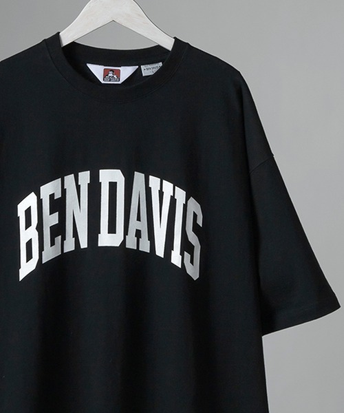 BEN DAVIS(ベンデイビス)の「【BENDAVIS/ベンデイビス】カレッジロゴ半袖 オーバーサイズTシャツ(Tシャツ/カットソー・メンズ・ブラック/ネイビー/ホワイト・M/L)」の2枚目の写真