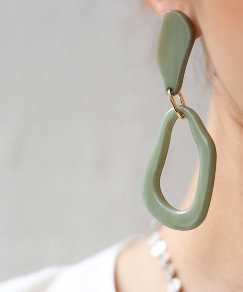 antiqua（アンティカ）の「天然石風フープイヤリング（イヤリング・レディース・ミント/ベージュ・FREE）」の8枚目の写真