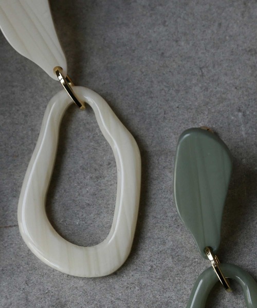 antiqua（アンティカ）の「天然石風フープイヤリング（イヤリング・レディース・ミント/ベージュ・FREE）」の14枚目の写真