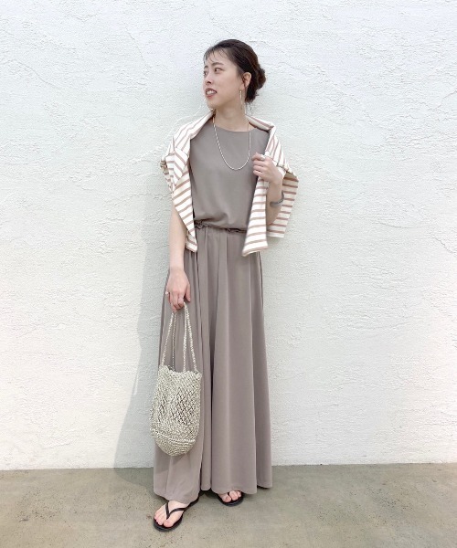 SHENERY（シーナリー）の「バックタックマキシワンピース（ワンピース・レディース・ブラック/グレー系その他・FREE）」の19枚目の写真