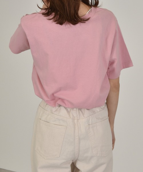 w closet（ダブルクローゼット）の「レトロロゴプリントTee（Tシャツ/カットソー・レディース・アイボリー/ブルー/ピンク系/レッド/パープル/グリーン・FREE）」の18枚目の写真