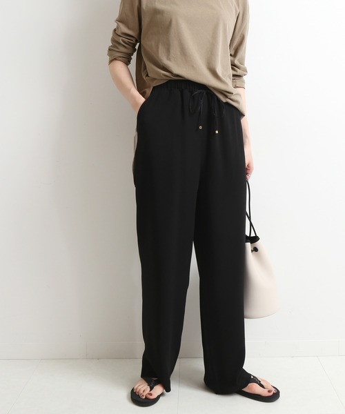 SLOBE IENA(スローブイエナ)の「バックサテンイージーパンツ【ウエストゴム/手洗い可能】◆(その他パンツ・レディース・ブラック/ベージュ/ナチュラル・38/36)」の12枚目の写真