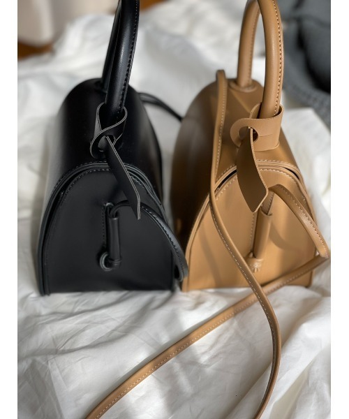 Cookie Chocolate（クッキーチョコレート）の「キューブボックスバッグ《@_____m.weセレクトアイテム》（ショルダーバッグ・レディース・ブラック/ベージュ・FREE）」の16枚目の写真