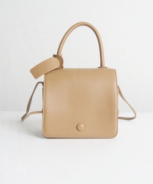 Cookie Chocolate（クッキーチョコレート）の「キューブボックスバッグ《@_____m.weセレクトアイテム》（ショルダーバッグ・レディース・ブラック/ベージュ・FREE）」の6枚目の写真