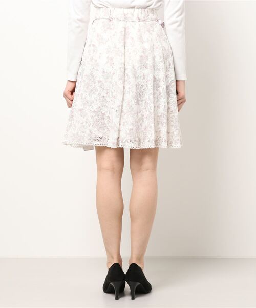 LODISPOTTO（ロディスポット）の「フルールレースフレアスカート（スカート・レディース・ホワイト/ベビーピンク・MEDIUM）」の10枚目の写真