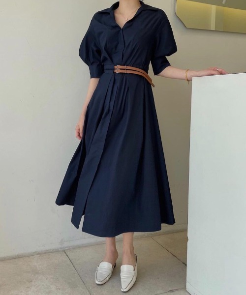 ABITOKYO(アビトーキョー)の「パフスリーブウエストマークロングワンピース(ワンピース・レディース・ベージュ/ネイビー・FREE)」の2枚目の写真