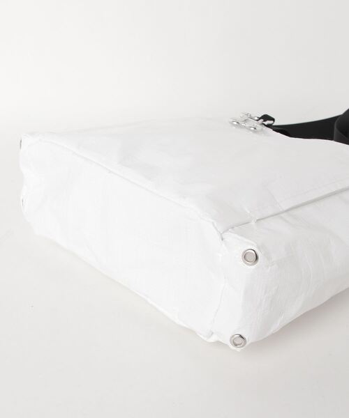 ROOTOTE（ルートート）の「ROOTOTE/ルートート 2WAYショルダートートバック 194905（トートバッグ・メンズ・ホワイト・FREE）」の3枚目の写真