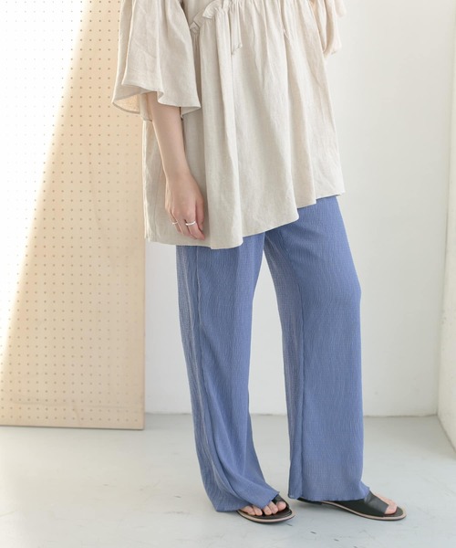 KBF(ケイビーエフ)の「UNEUNEイージーパンツ(その他パンツ・レディース・ブラック/ベージュ/ブルー・ONE)」の6枚目の写真