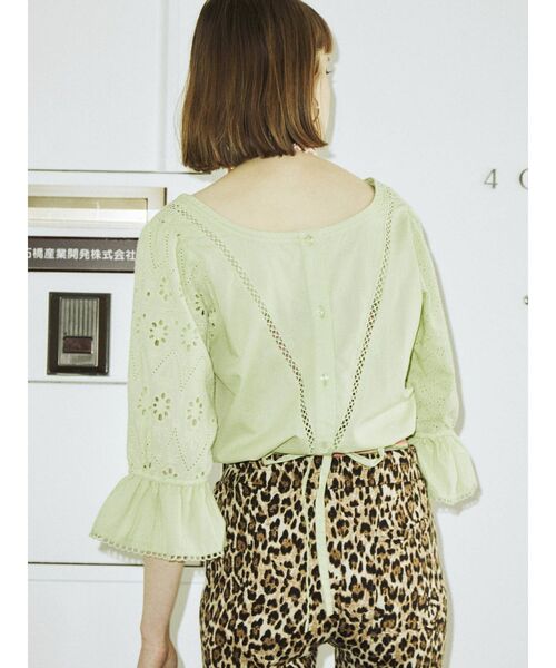 jouetie(ジュエティ)の「アシメレースブラウス(シャツ/ブラウス・レディース・オフホワイト/ブラック/グリーン/パープル・MEDIUM)」の17枚目の写真