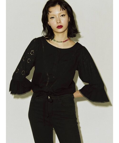 jouetie(ジュエティ)の「アシメレースブラウス(シャツ/ブラウス・レディース・オフホワイト/ブラック/グリーン/パープル・MEDIUM)」の21枚目の写真