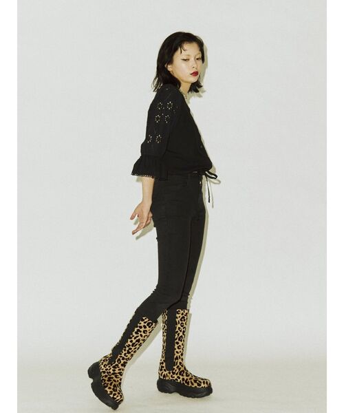 jouetie(ジュエティ)の「アシメレースブラウス(シャツ/ブラウス・レディース・オフホワイト/ブラック/グリーン/パープル・MEDIUM)」の18枚目の写真