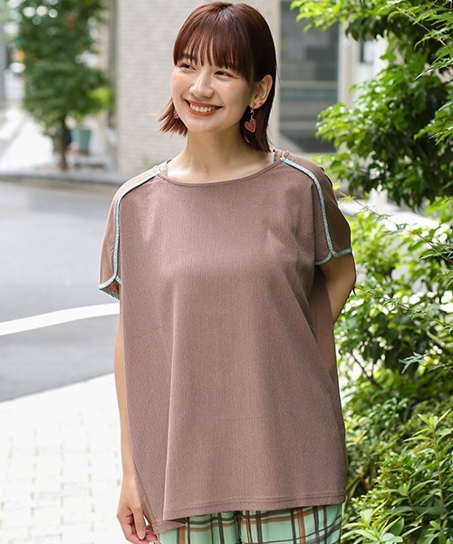 チチカカ（チチカカ）の「パイピング肩チロリー　プルオーバー（Tシャツ/カットソー・レディース・ブラック/ブラウン/オフホワイト・FREE）」の3枚目の写真