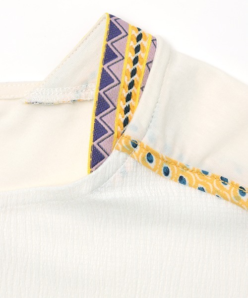 チチカカ（チチカカ）の「パイピング肩チロリー　プルオーバー（Tシャツ/カットソー・レディース・ブラック/ブラウン/オフホワイト・FREE）」の18枚目の写真