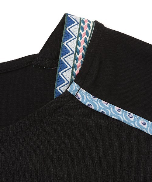 チチカカ（チチカカ）の「パイピング肩チロリー　プルオーバー（Tシャツ/カットソー・レディース・ブラック/ブラウン/オフホワイト・FREE）」の20枚目の写真