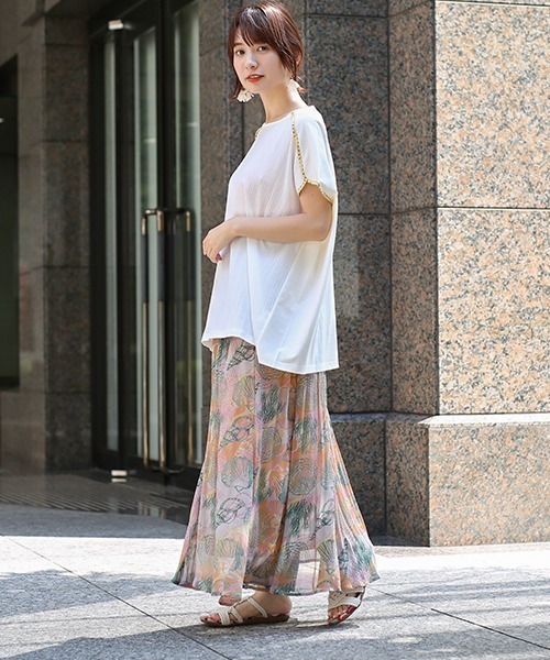 チチカカ（チチカカ）の「パイピング肩チロリー　プルオーバー（Tシャツ/カットソー・レディース・ブラック/ブラウン/オフホワイト・FREE）」の4枚目の写真