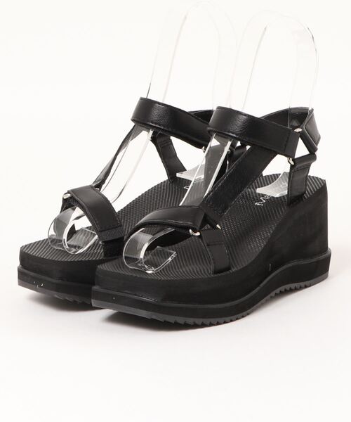 SUNNY ROOM（サニールーム）の「【厚底】スクエアトゥ　テープストラップスポーツサンダル　477（サンダル・レディース・ホワイト系その他/ブラック/ブラウン系その他・S/L/M/LL）」の2枚目の写真