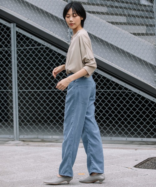 Munich（ミューニック）の「ストレッチコーデュロイ　ボーイフレンドワイドパンツ(セットアップ可)（その他パンツ・レディース・ベージュ/アイボリー/ダークグレー/グレイッシュブルー・S/M/XS/XXS）」の7枚目の写真