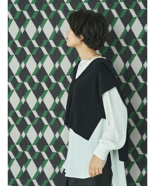 YECCA VECCA(イェッカヴェッカ)の「セーラーカラーニットベスト *(ニット/セーター・レディース・アイボリー/キャメル/グリーン/ブラック・FREE)」の11枚目の写真