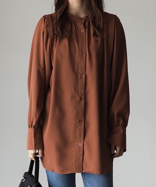 Riberry（リベリー）の「前後2WAYボリューム袖ギャザーブラウス（シャツ/ブラウス・レディース・ブラック/ベージュ/オフホワイト/レンガ・MEDIUM）」の6枚目の写真